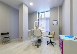 Фото Зубной Мастер (Aesthetic Dental Club) Фото Зубной Мастер (Aesthetic Dental Club)