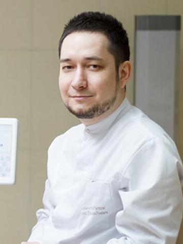 Ортопед Аймалетдинов Денис Рашидович Ортопед Аймалетдинов Денис Рашидович