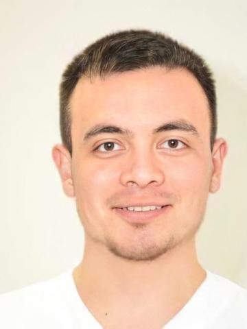 Ортопед Бадаев Рустам Касымович Ортопед Бадаев Рустам Касымович