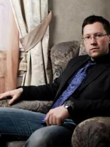 Ортодонт Блум Станислав Александрович Ортодонт Блум Станислав Александрович