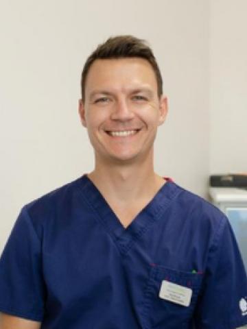 Ортопед Васильев Олег Николаевич Ортопед Васильев Олег Николаевич