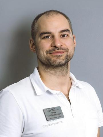 Ортопед Гаппов Алан Александрович Ортопед Гаппов Алан Александрович