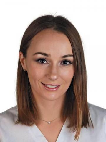 Гигиенист Назарова Алеся Александровна Гигиенист Назарова Алеся Александровна