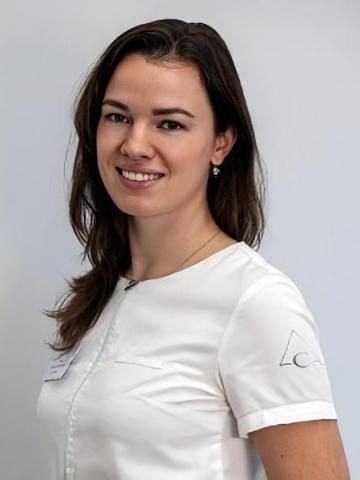 Терапевт Неверова Евгения Михайловна