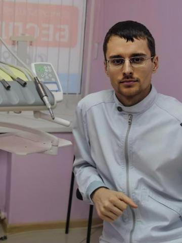 Ортопед Павлуш Константин Владимирович Ортопед Павлуш Константин Владимирович