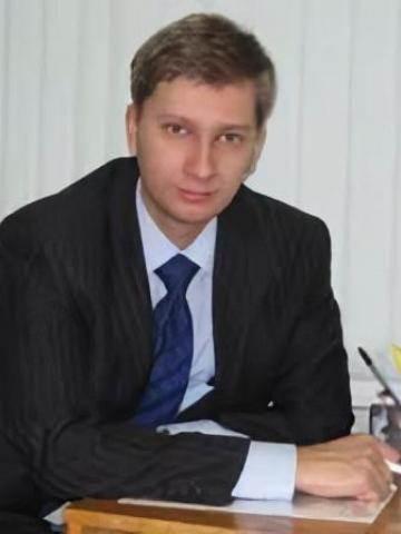 Ортодонт Севастьянов Аркадий Владимирович