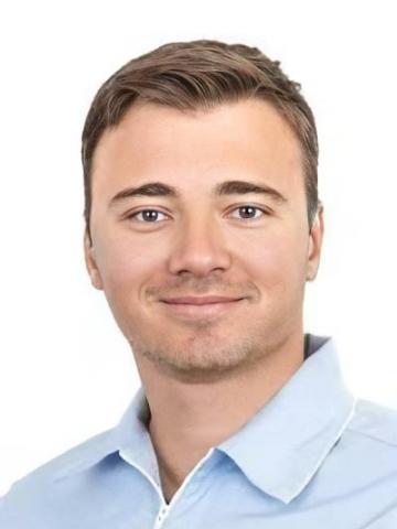 Ортопед Устин Максим Николаевич Ортопед Устин Максим Николаевич