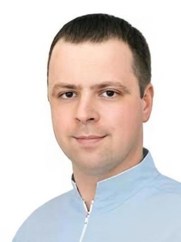 Хирург Черненко Олег Валерьевич