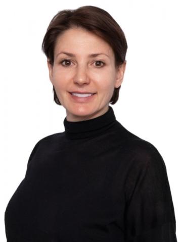 Пародонтолог Окулова Елена Владимировна Пародонтолог Окулова Елена Владимировна