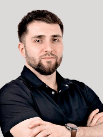 Хирург Шамилов Камиль Эльдарович