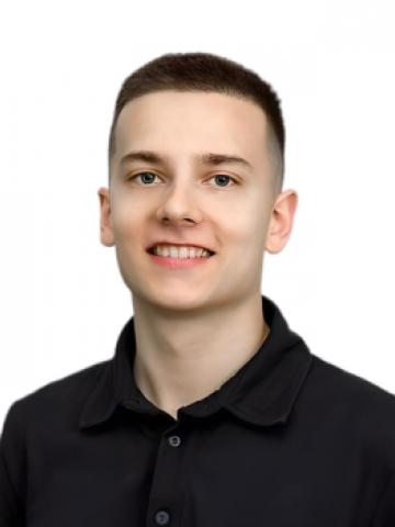 Ортодонт Якушенков Владислав Викторович