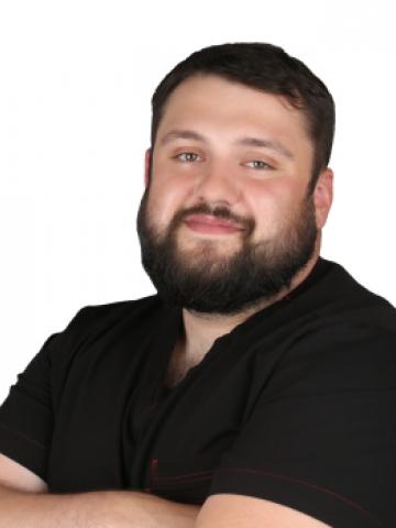 Пародонтолог Джатдаев Всеволод Валерьевич