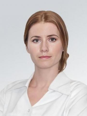 Эндодонтист Стопычева Екатерина Павловна