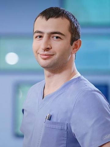 Хирург Магомедов Артур Магомедович Хирург Магомедов Артур Магомедович