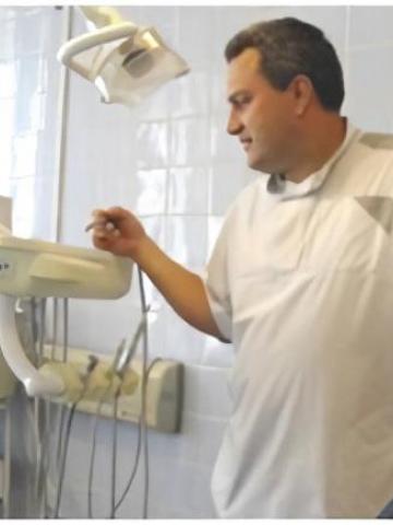 Хирург Онегин Льве Петрович Хирург Онегин Льве Петрович