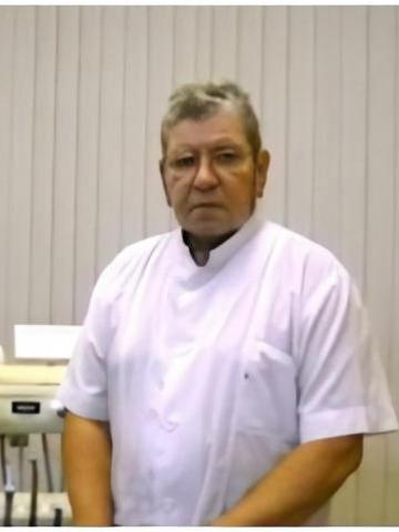 Терапевт Олейников Владимир Федорович