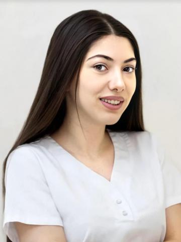 Ортодонт Ахмедова Сиясат Курбановна