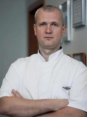 Имплантолог Корзун Александр Михайлович Имплантолог Корзун Александр Михайлович