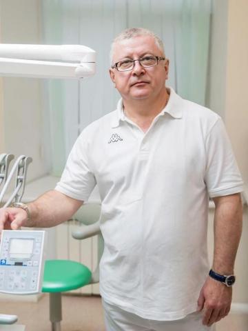 Ортопед Бондаренко Роман Анатольевич