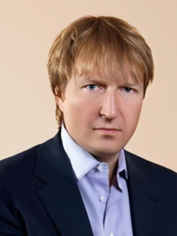 Хирург Глазов Дмитрий Олегович