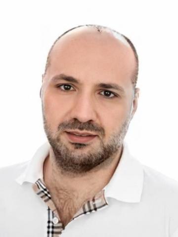 Терапевт Адилханян Владимир Альбертович