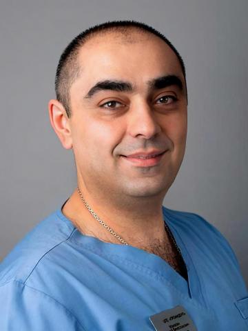 Хирург Манасян Георгий Вячеславович