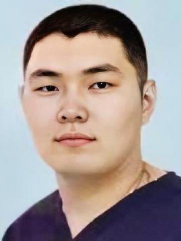 Хирург Аюшиев Константин Иванович Хирург Аюшиев Константин Иванович