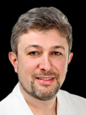 Ортодонт Попович Павел Леонидович