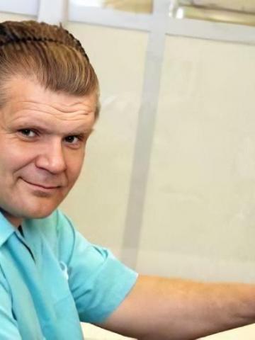 Хирург Оконешников Евгений Анатольевич Хирург Оконешников Евгений Анатольевич