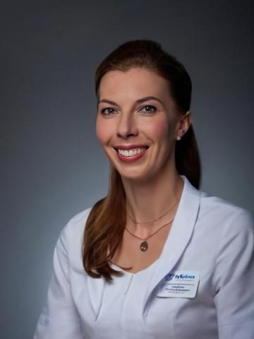 Ортодонт Довыденко Анастасия Брониславовна Ортодонт Довыденко Анастасия Брониславовна