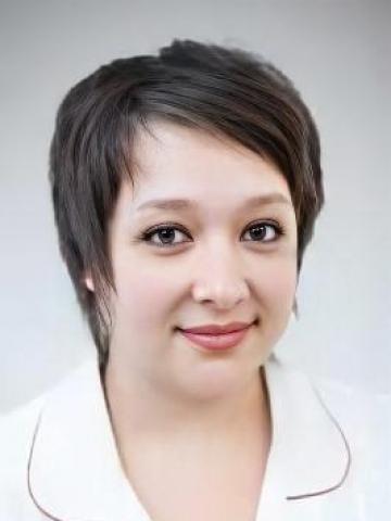 Гигиенист Смирнягина Элла Николаевна