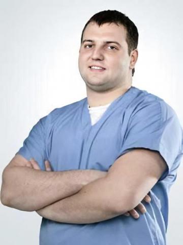 Хирург Иванов Евгений Евгеньевич