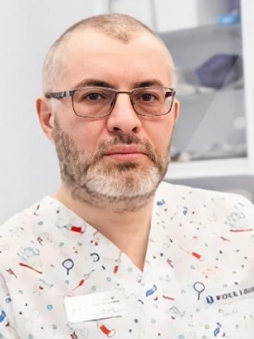 Хирург Батырбеков Расул Далхатович