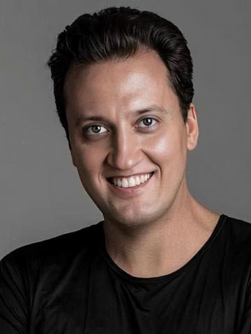 Терапевт Антосик Максим Владимирович