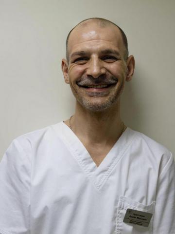 Терапевт Арустамов Армен Юрьевич