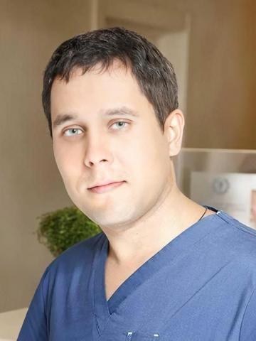 Хирург Лукерьин Сергей Алексеевич