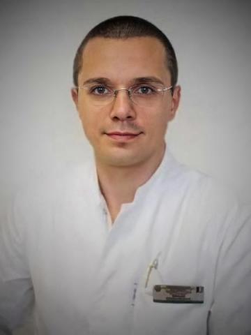 Хирург Бирюлев Алексей Андреевич Хирург Бирюлев Алексей Андреевич