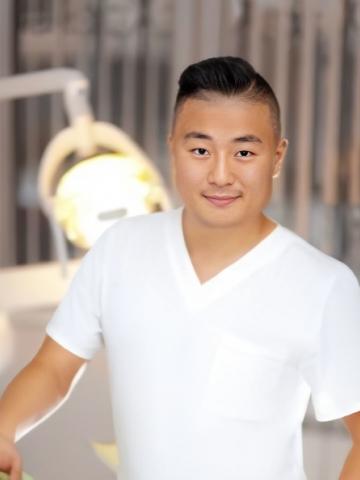 Ортопед Ким Станислав Анатольевич Ортопед Ким Станислав Анатольевич