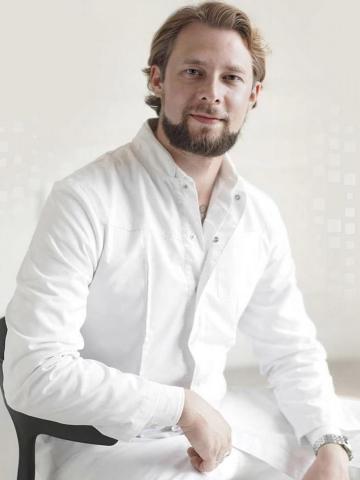 Ортопед Сурайкин Илья Борисович