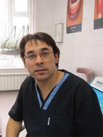 Хирург Фасхутдинов Дамир Камильевич