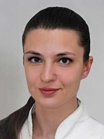 Ортодонт Шукова Юлия Александровна