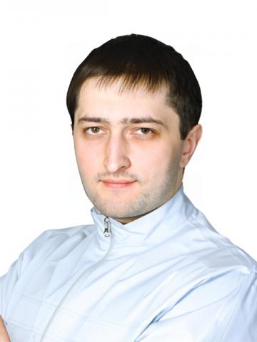 Терапевт Байчоров Рустам Асламбекович