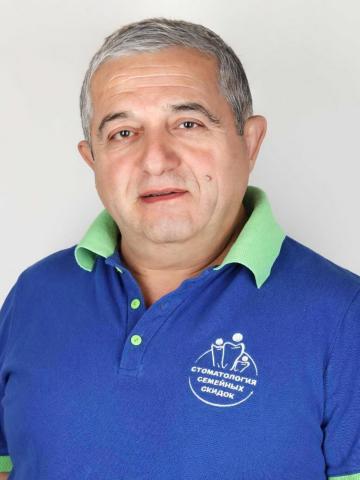 Терапевт Ордян Артем Георгиевич