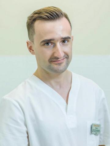 Хирург Журов Илья Владимирович