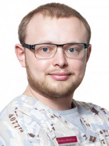 Хирург Басин Евгений Михайлович