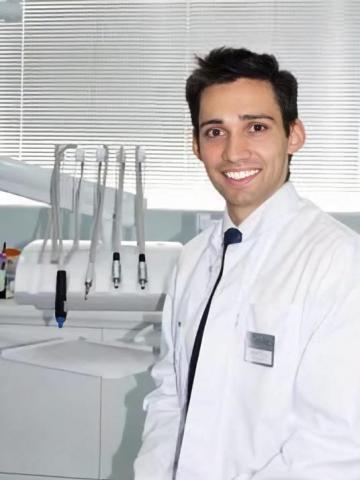 Ортодонт Орловский Дмитрий Русланович