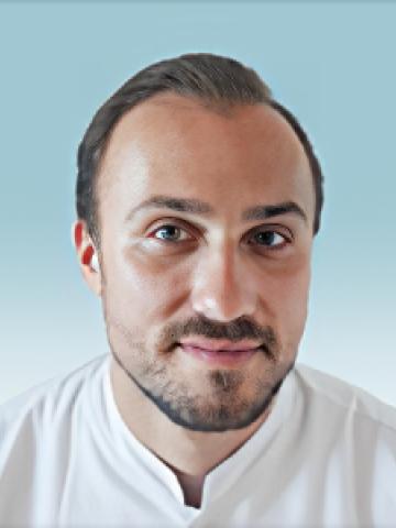 Пародонтолог Анисимов Роман Сергеевич