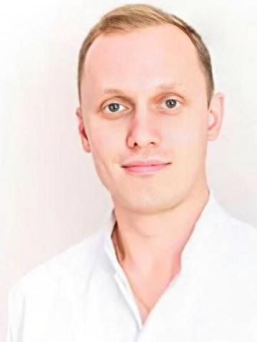 Терапевт Симонов Александр Сергеевич