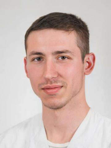 Хирург Ахмазов Евгений Владимирович Хирург Ахмазов Евгений Владимирович