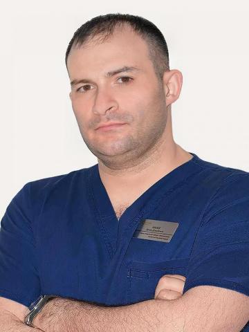 Хирург Кисиев Арсен Давидович